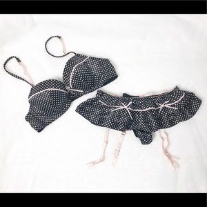 Victoria’s Secret Garter and bra set